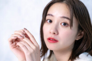 堀田真由の結婚相手(旦那)はいる？実家は滋賀県？歴代彼氏(元カレ)の噂を検証